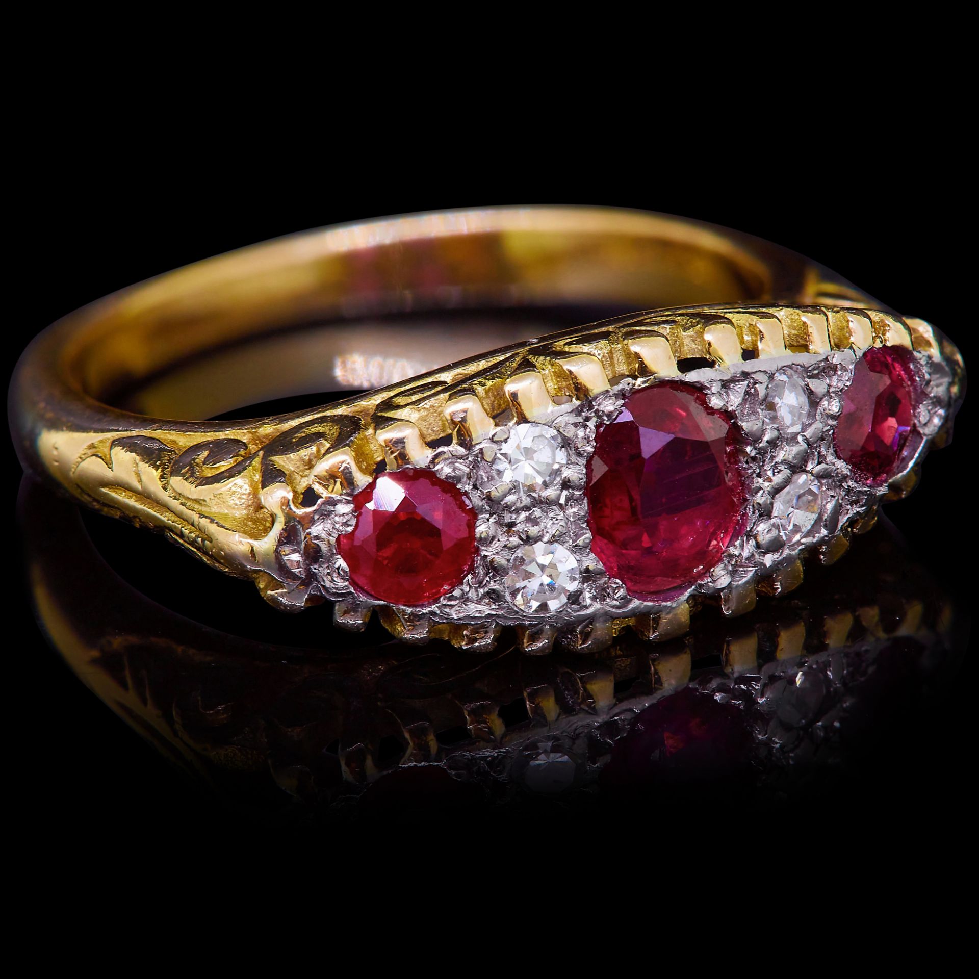 -NO RESERVE- RUBY AND DIAMOND DRESS RING