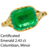 CERTIFICATED ANTIQUE 2.43 CT. COLOMBIAN EMERALD DRESS RING