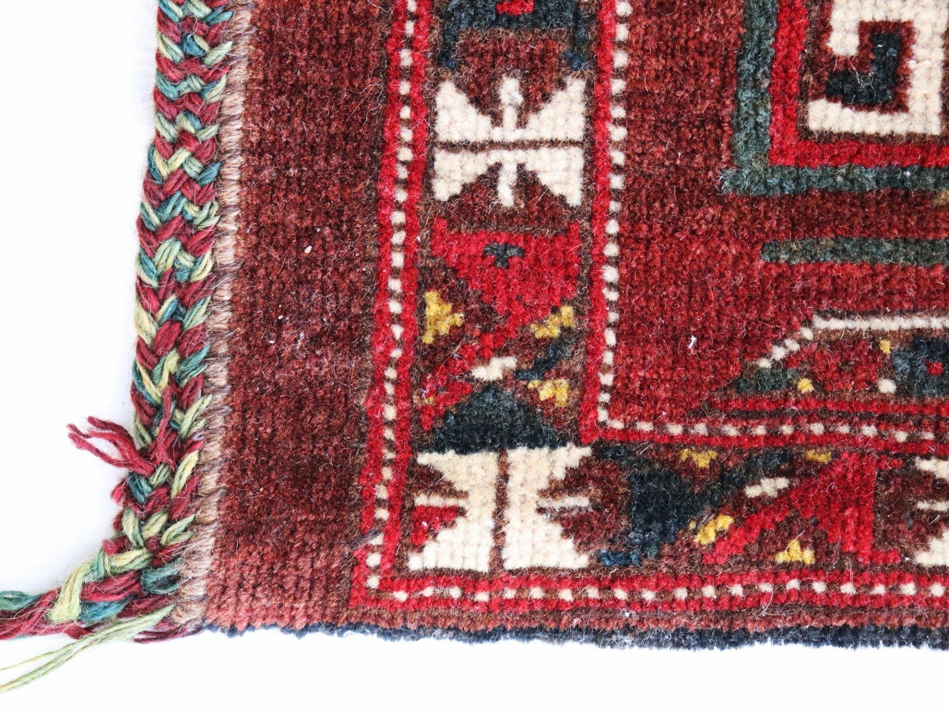 Satteltaschenfront Turkmenistan, Wolle, umgearbeitet, fortlaufendes Medaillonmotiv, rotgrundig, - Bild 5 aus 7