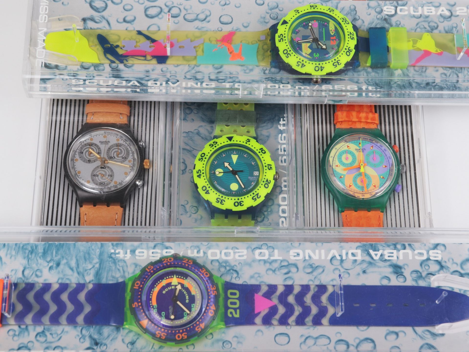 Swatch - Armbanduhren 5 St, Schweiz, versch. Ausführungen, Fkt. ungepr., im OK - Bild 2 aus 3