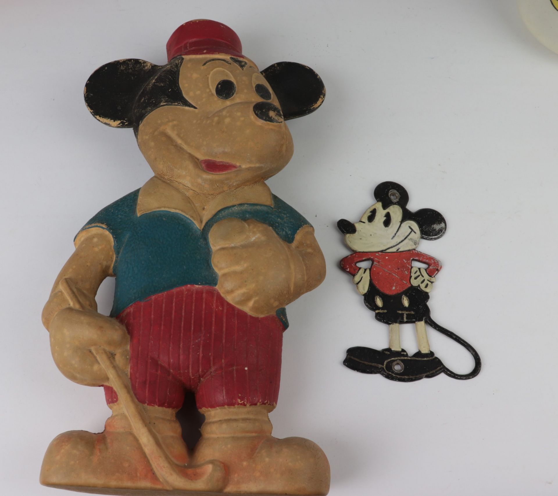 Mickey Mouse - Sammlung 20. Jh., 16 Teile, vielfältige Sammlung aus versch. Materialien u. - Image 2 of 9
