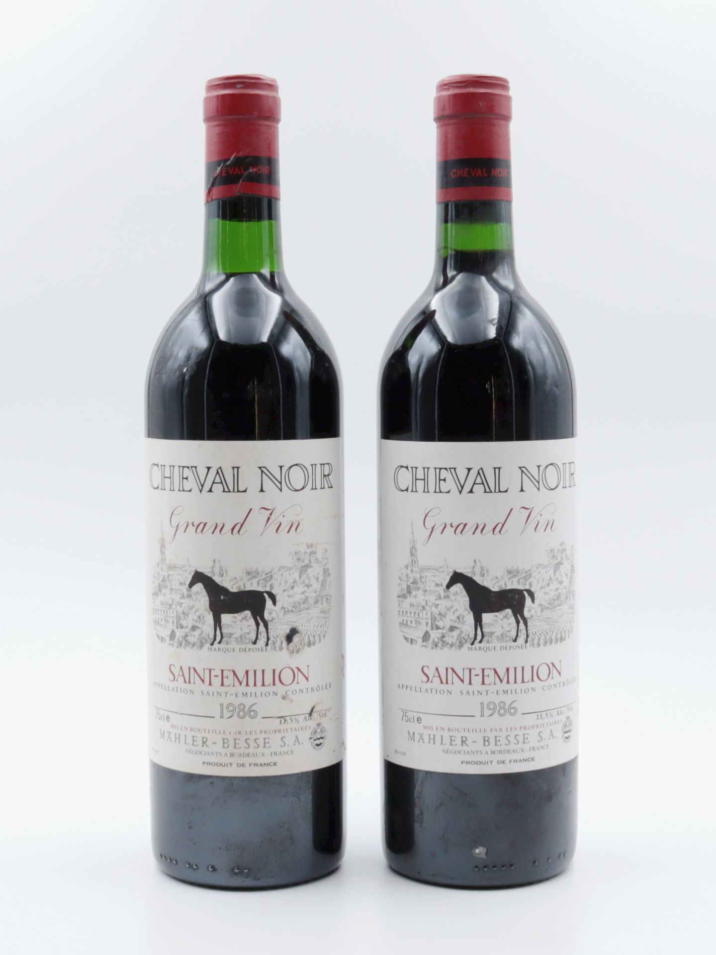 Rotwein 2 Fl., Frankreich, Cheval Noir, Grand Vin, Saint-Emilion, 1986, 11,5 %, 75 cl, Alterssp.,