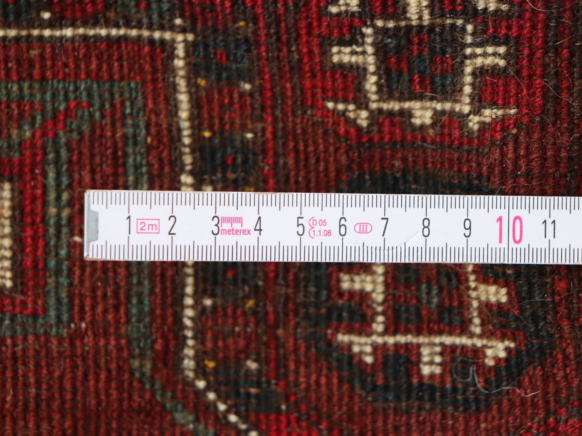 Satteltaschenfront Turkmenistan, Wolle, umgearbeitet, fortlaufendes Medaillonmotiv, rotgrundig, - Image 6 of 7