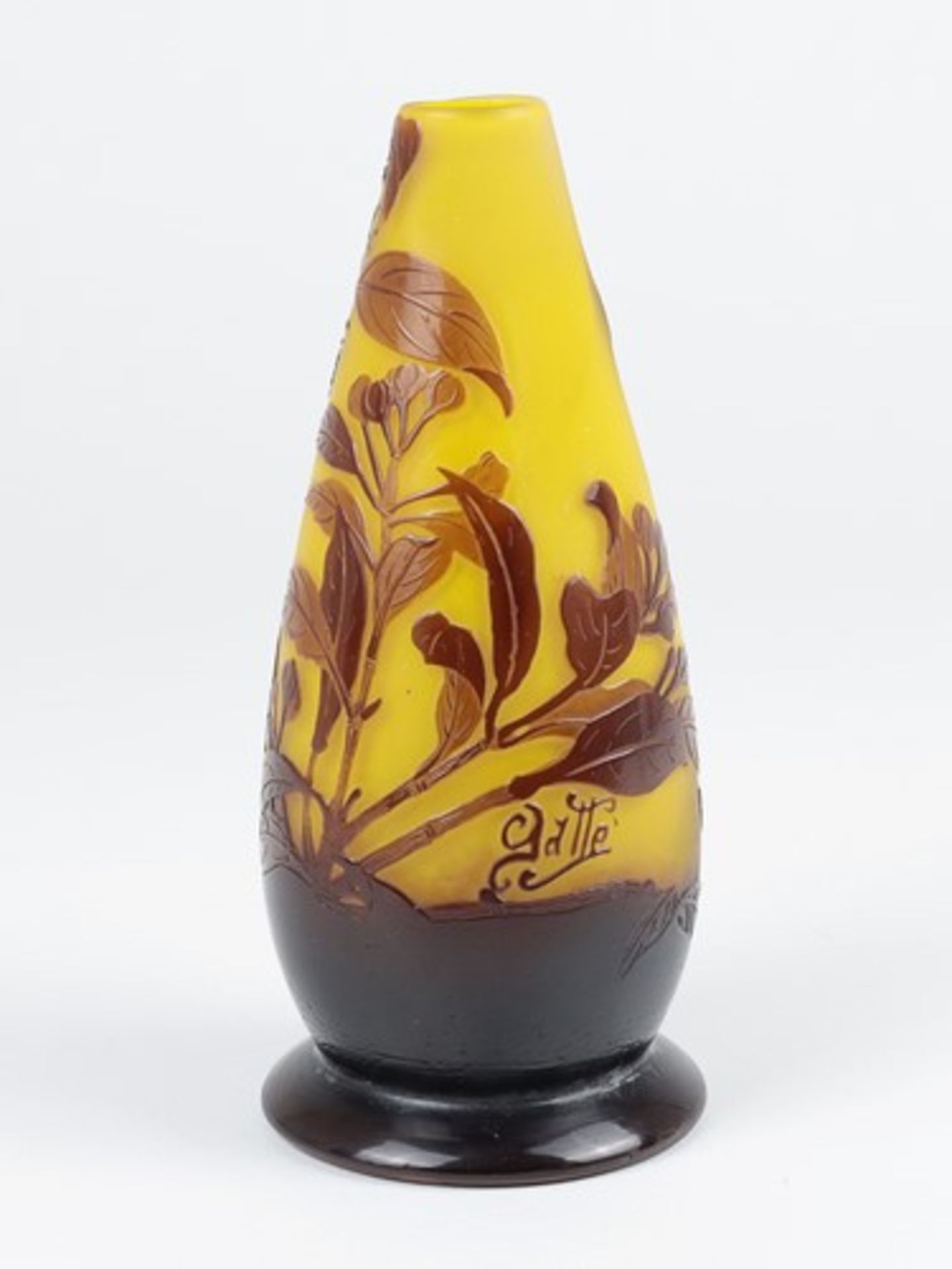 Gallé - Vase um 1900, Jugendstil, Emile Gallé, Frankreich, farbloses mattiertes Glas, runder Stand,