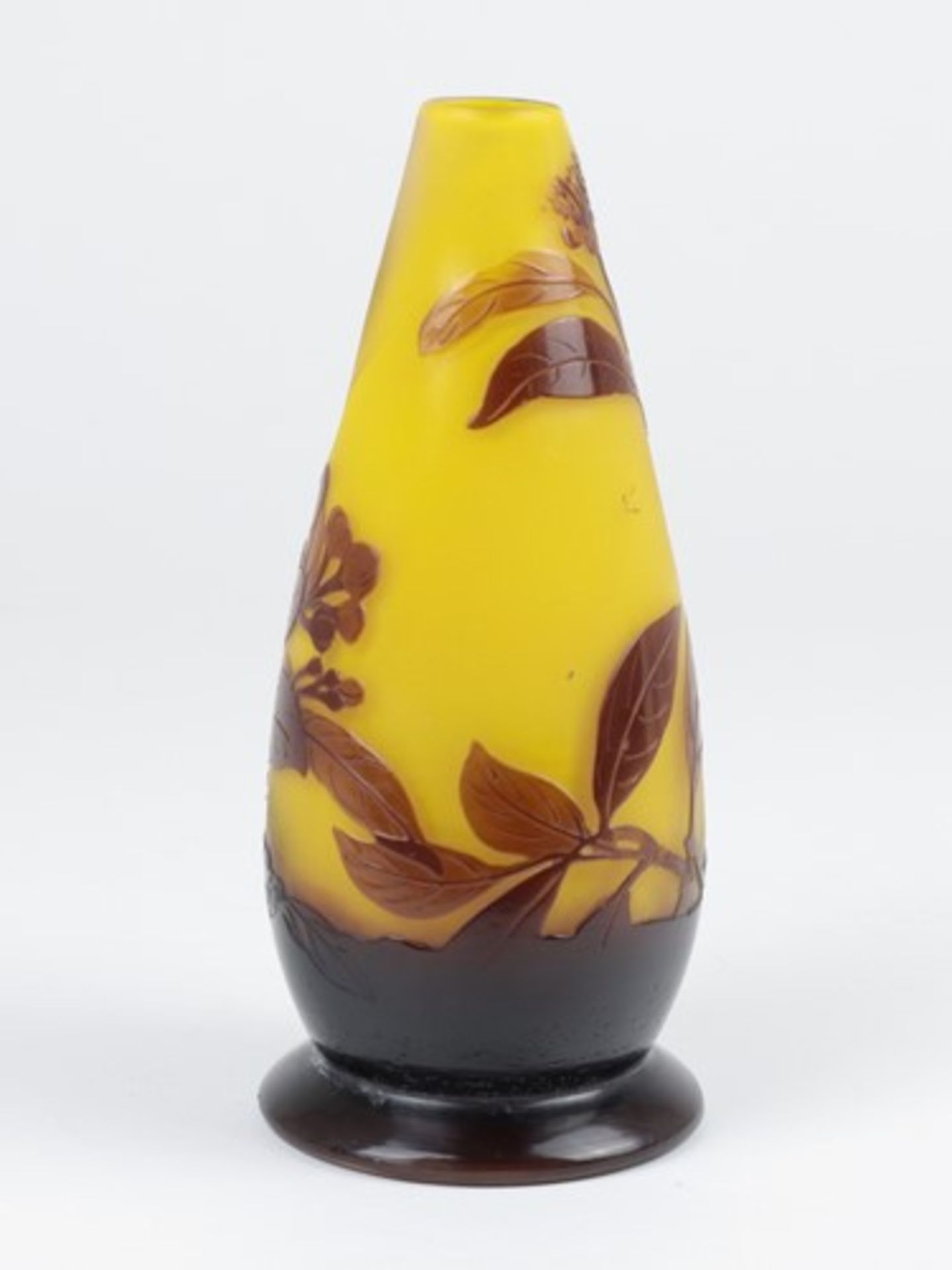 Gallé - Vase um 1900, Jugendstil, Emile Gallé, Frankreich, farbloses mattiertes Glas, runder Stand, - Bild 3 aus 5