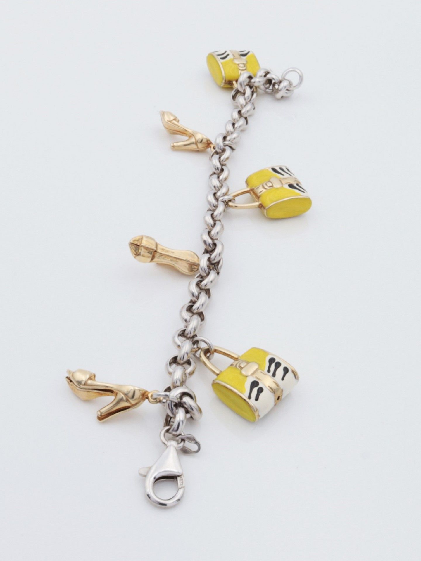 Armband - Charms Si 925, Erbskette, daran Charms, Si vergold., in Form von High Heels - Bild 2 aus 2