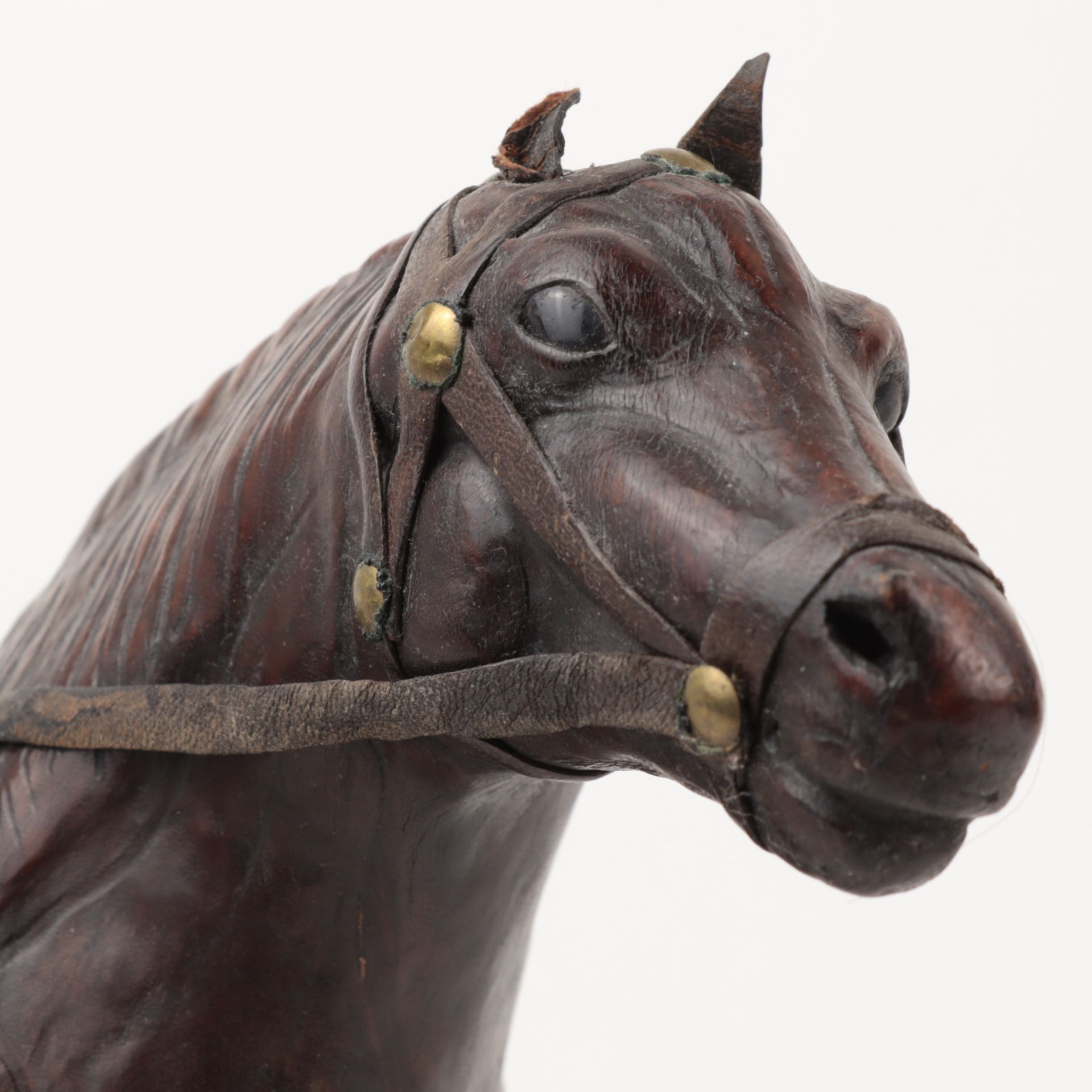 Lederpferd wohl um 1900, Skulptur eines Pferdes mit Leder überzogen, naturalistisch u - Image 2 of 4