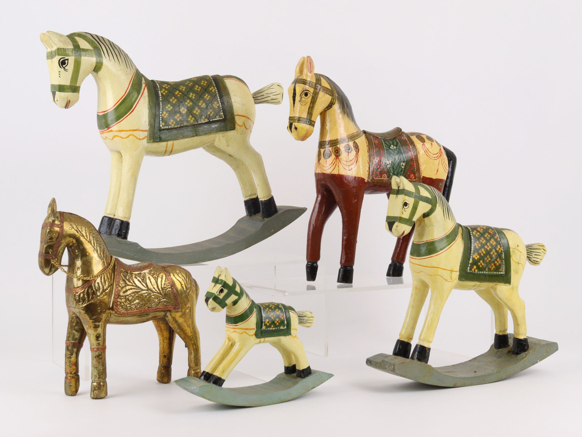 Holzfiguren - Pferde