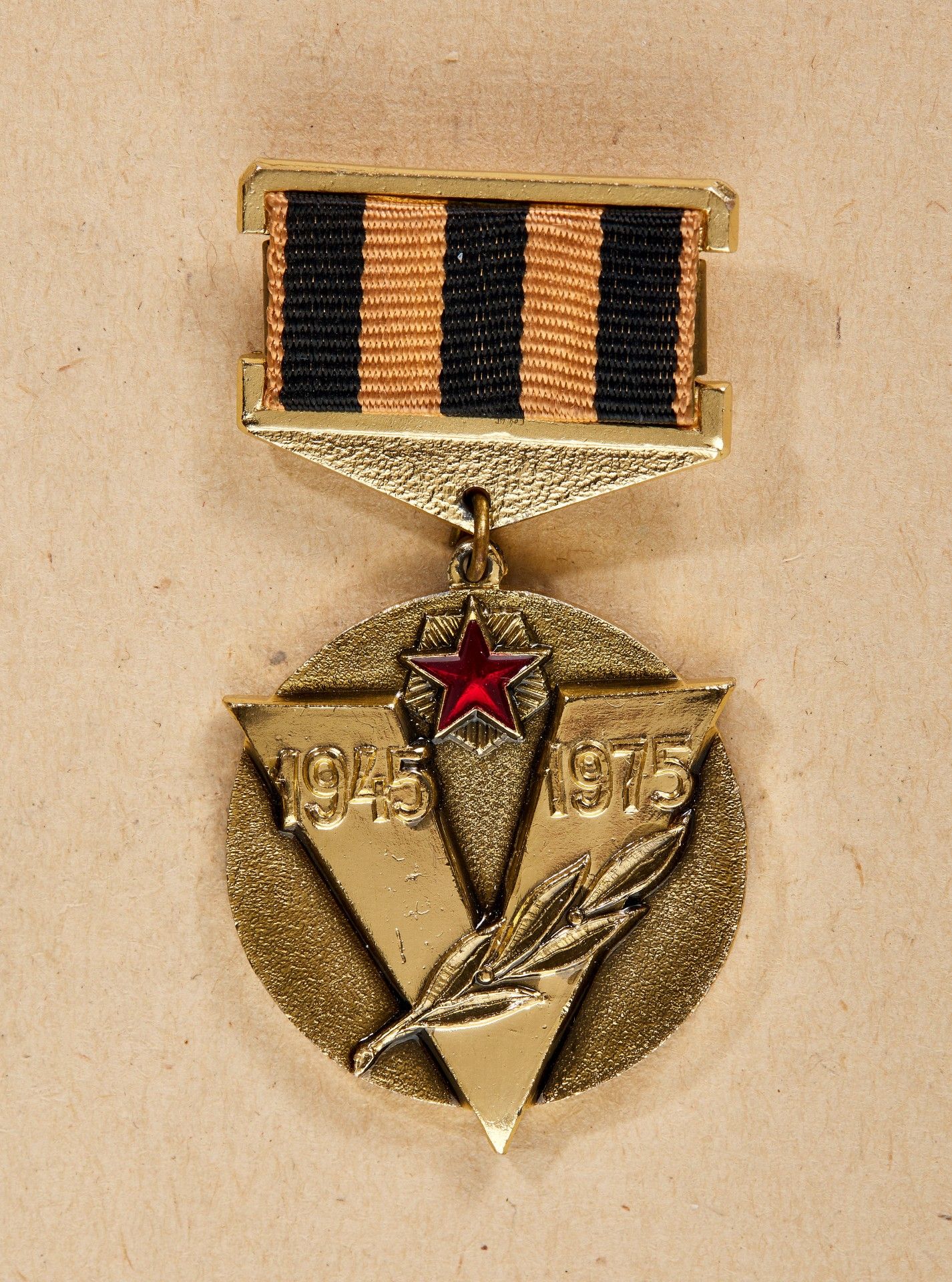 Erich Honecker - Sowjetische Medaille 30 Jahre Kriegsende 1945-75