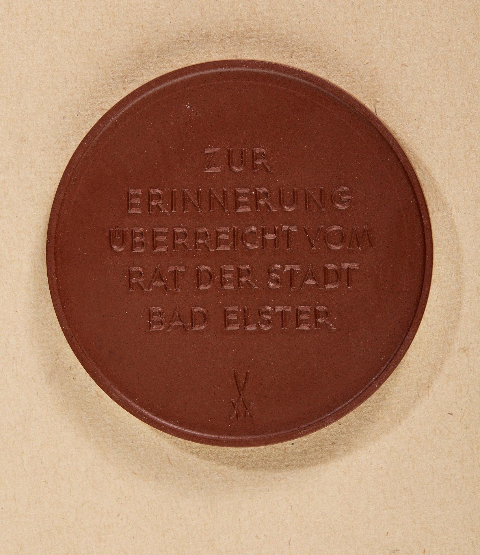 Erich Honecker - Porzellanmedaille des Kurorts Bad Elster - Bild 2 aus 2