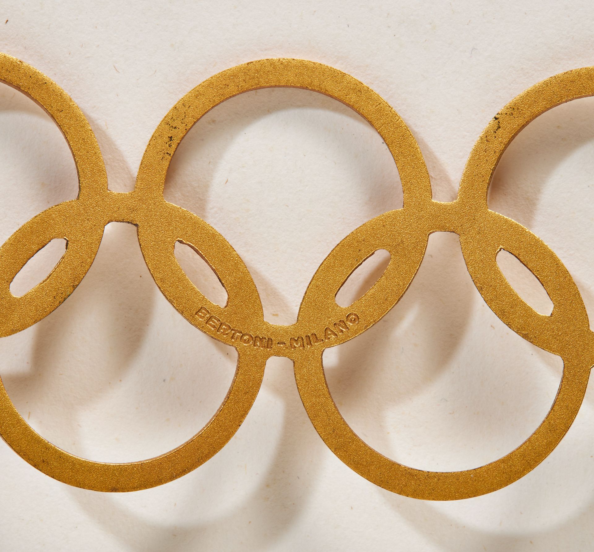 Erich Honecker - Internationales Olympisches Komitee: Olympischer Orden in Gold. Exemplar verlie... - Image 5 of 7