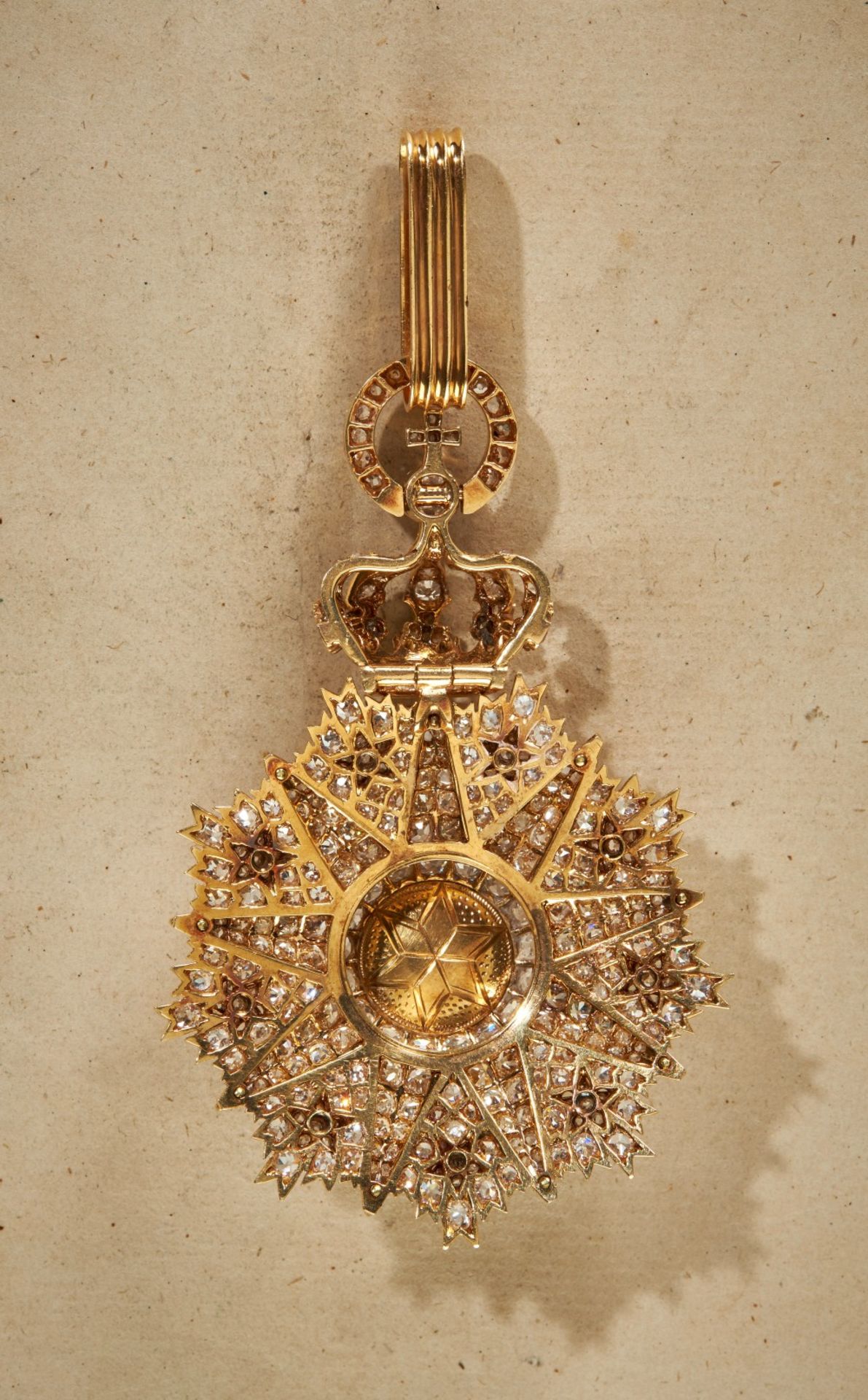 Portugal: Order of our Lady of Villa Vicosa - Neck Badge with Brilliants. - Image 4 of 7