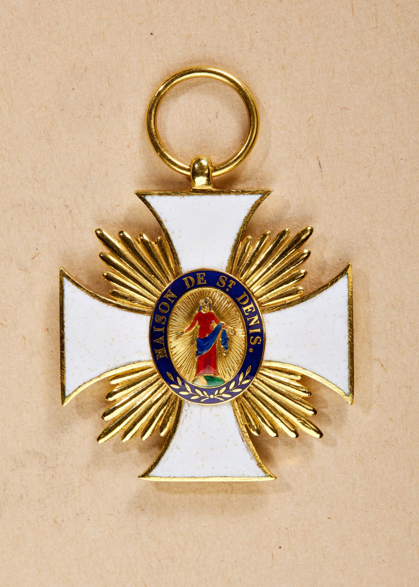 Maison d'éducation de la Légion d'Honneur: Kreuz der Surintendante Baronne Dannery (Vorsteheri...