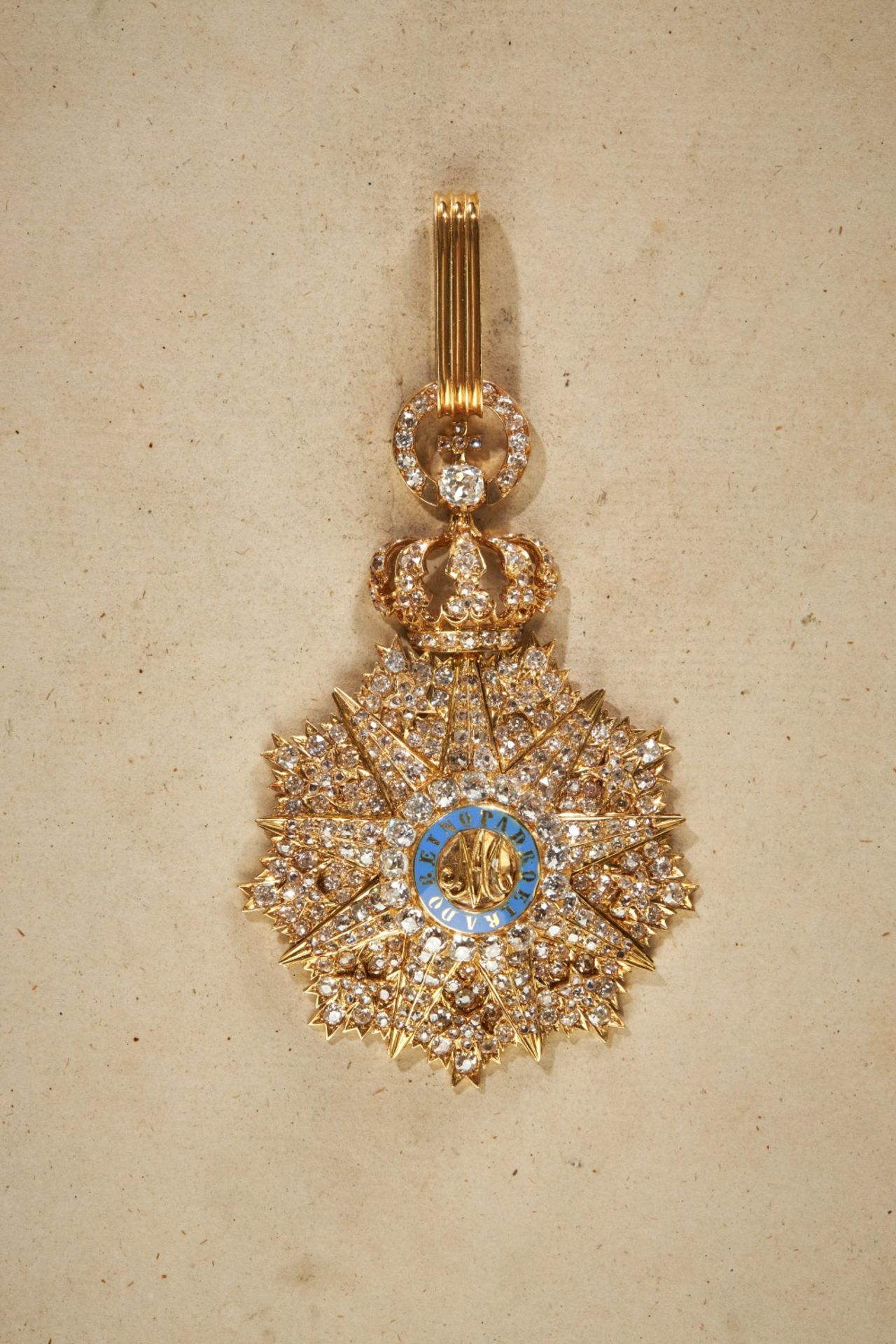 Portugal: Order of our Lady of Villa Vicosa - Neck Badge with Brilliants. - Image 5 of 7