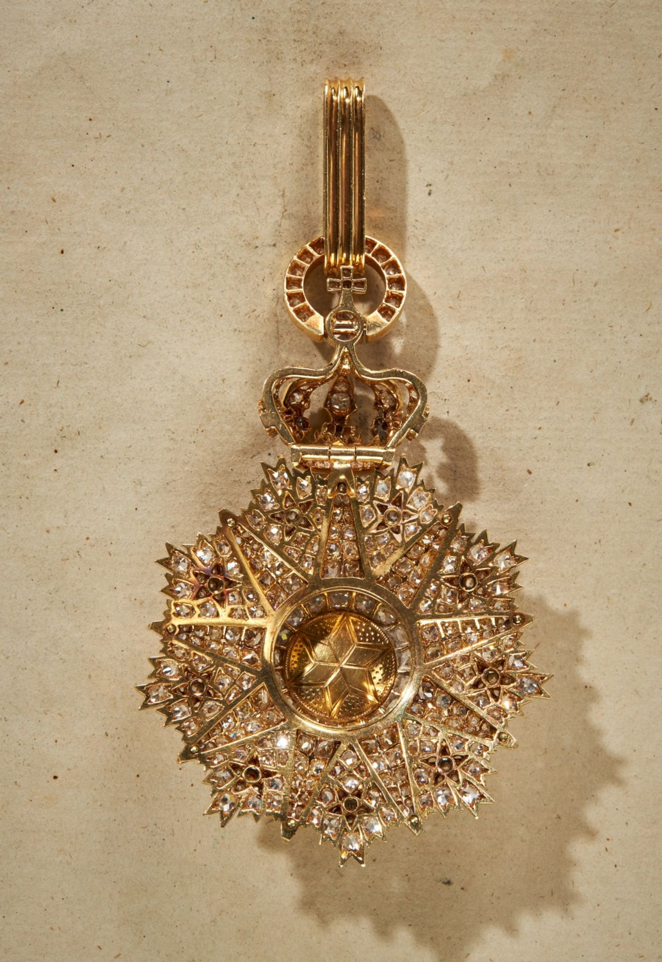 Portugal: Order of our Lady of Villa Vicosa - Neck Badge with Brilliants. - Image 2 of 7