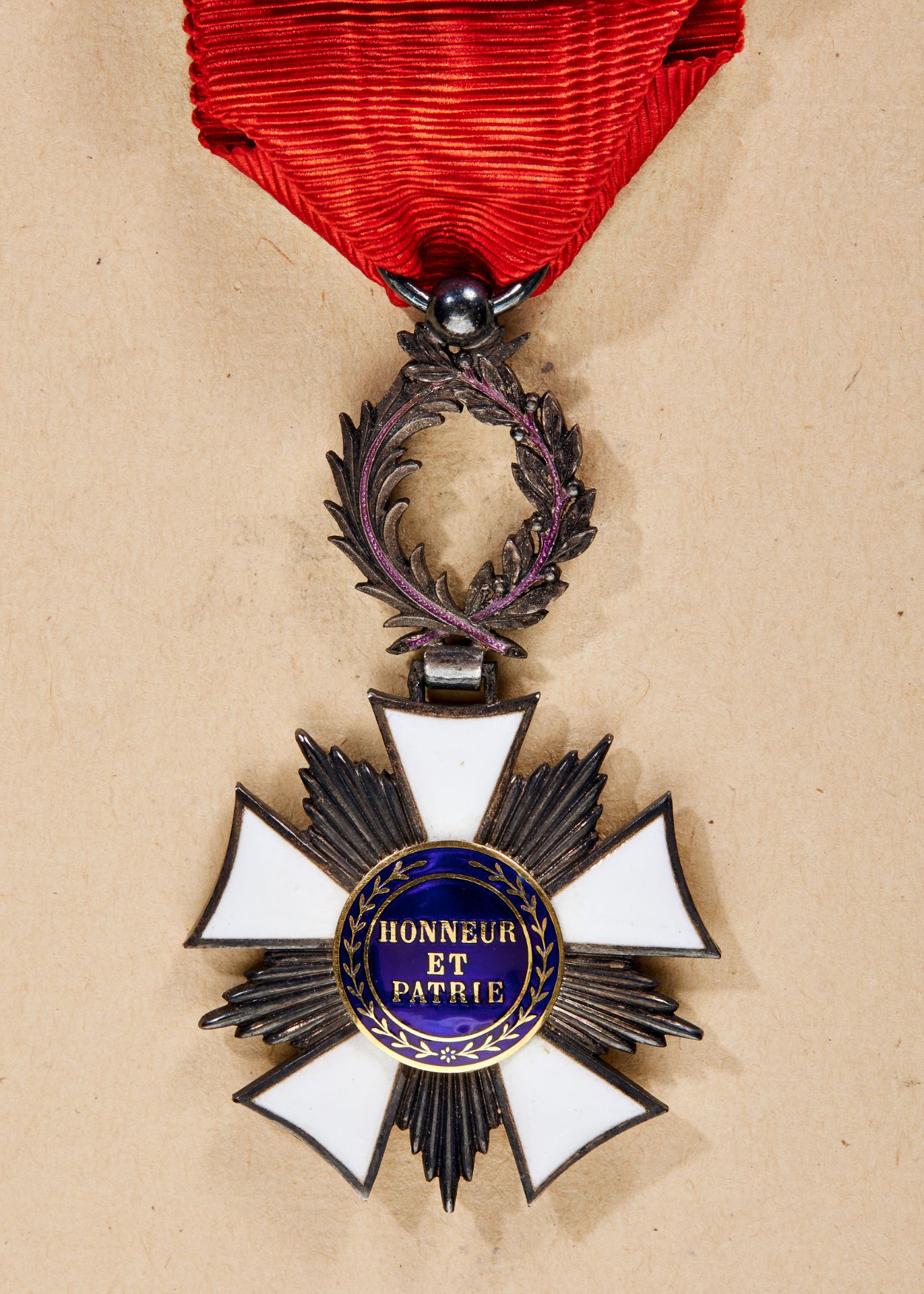 Maison d´Education de la Legion d´Honneur, Kreuz der Lehrerinnen, Modell 1881. - Bild 2 aus 2