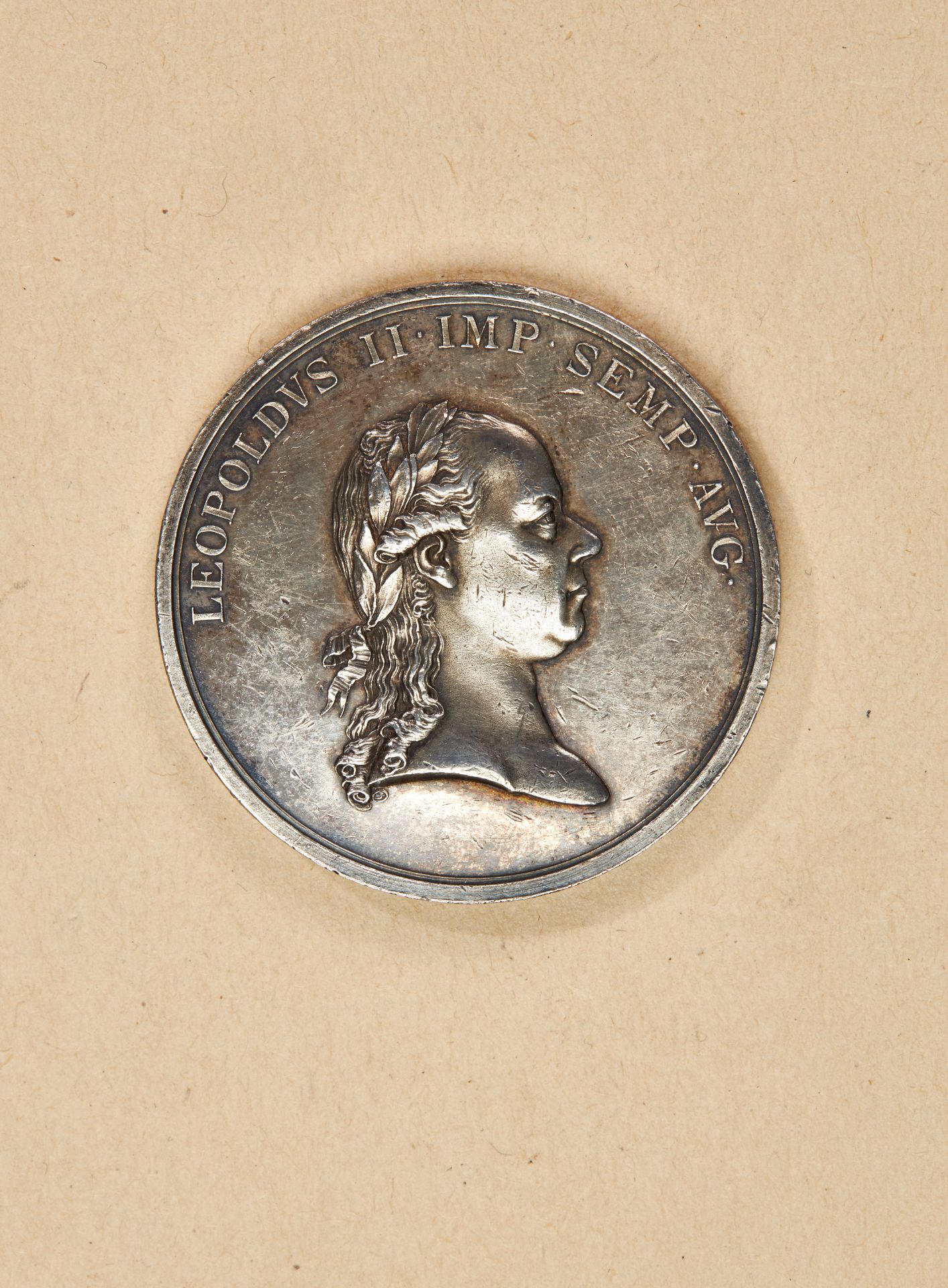 Österreich : Mailand / Mantua: Medaille "Munifficentia Augusti" mit dem Bild des Kaisers Leopold...