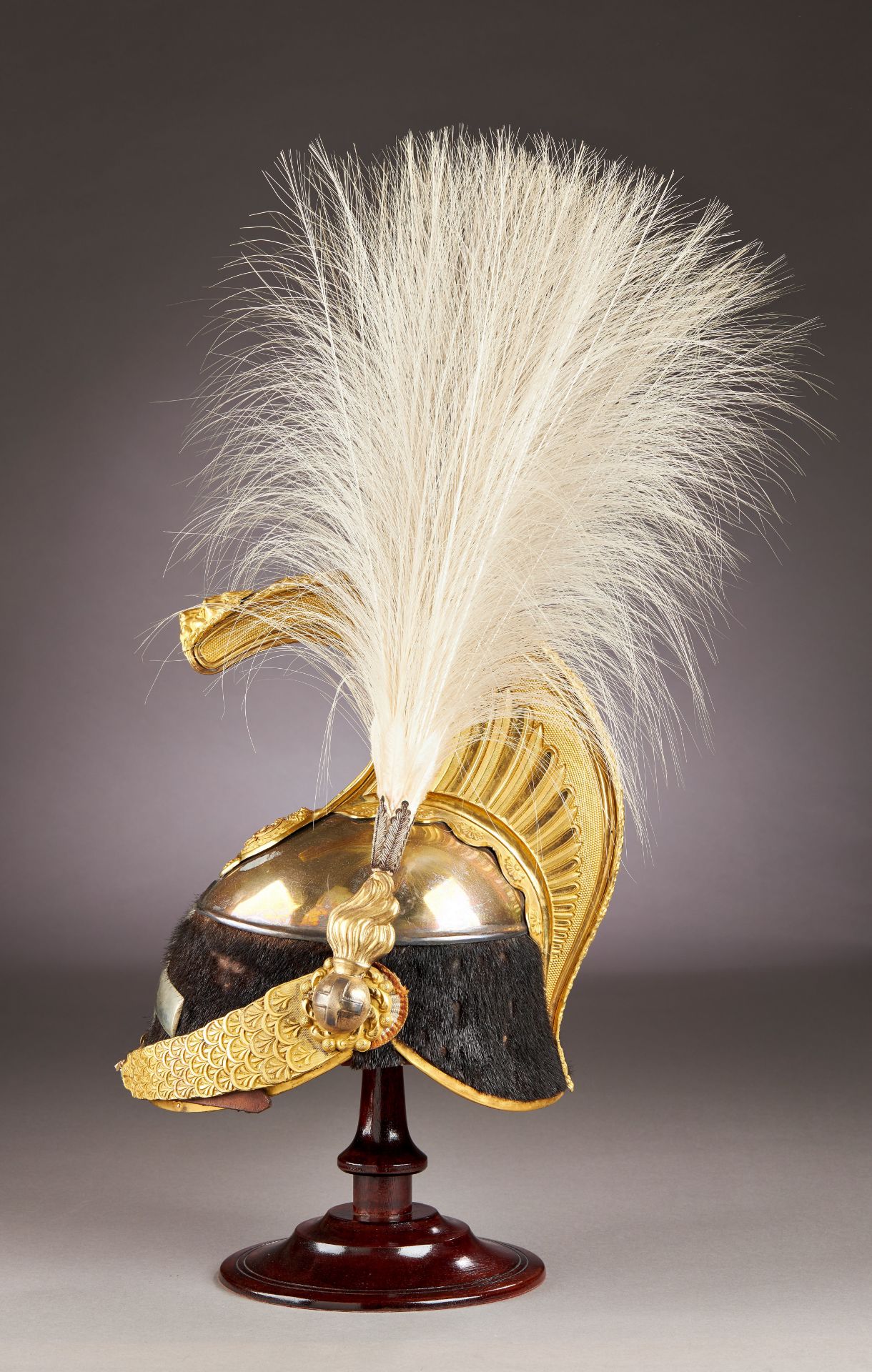 Italien : Helm eines Kavallerieoffiziers, 1861 - 1871. - Bild 2 aus 3