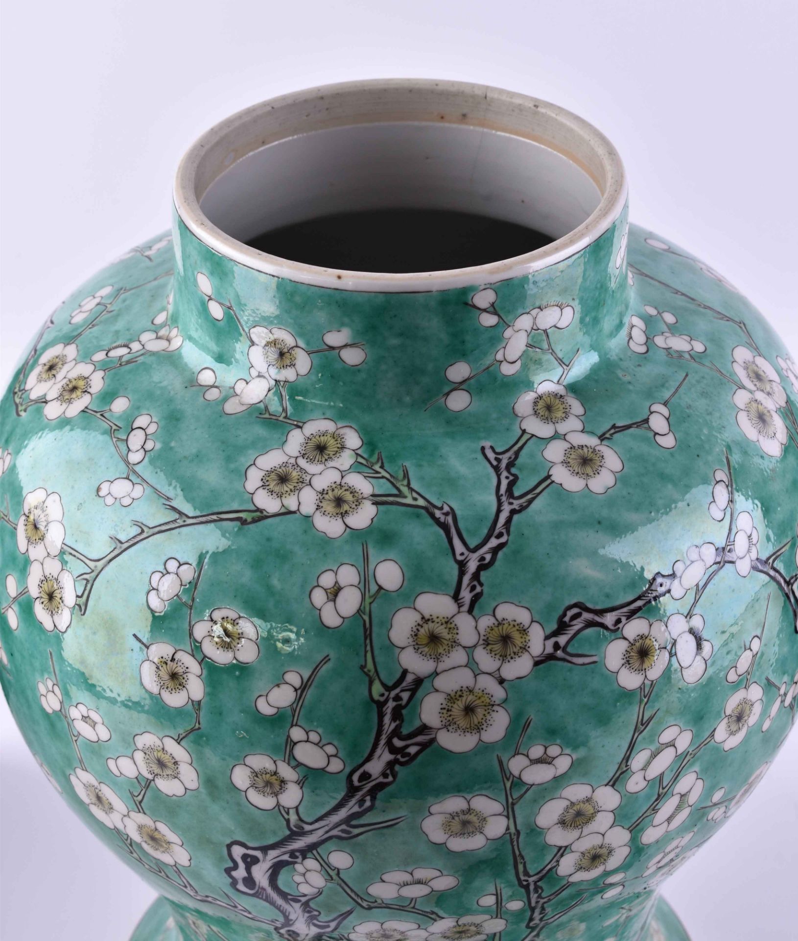 Lidded vase China Qing period - Bild 4 aus 6