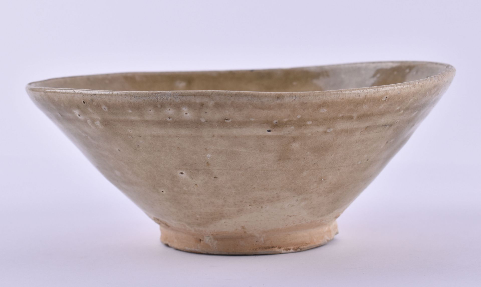 Bowl Vietnam Tran dynasty 12th-14th century - Bild 2 aus 5