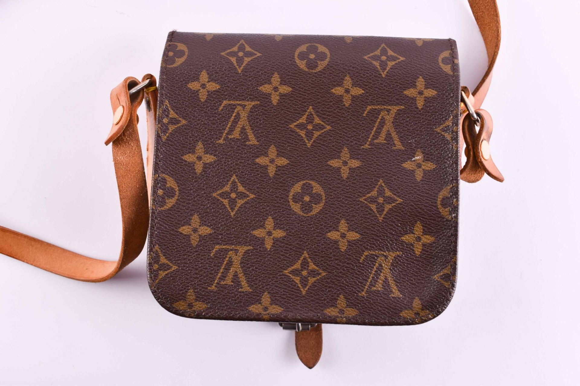 Louis Vuitton crossbody bag - Image 6 of 6