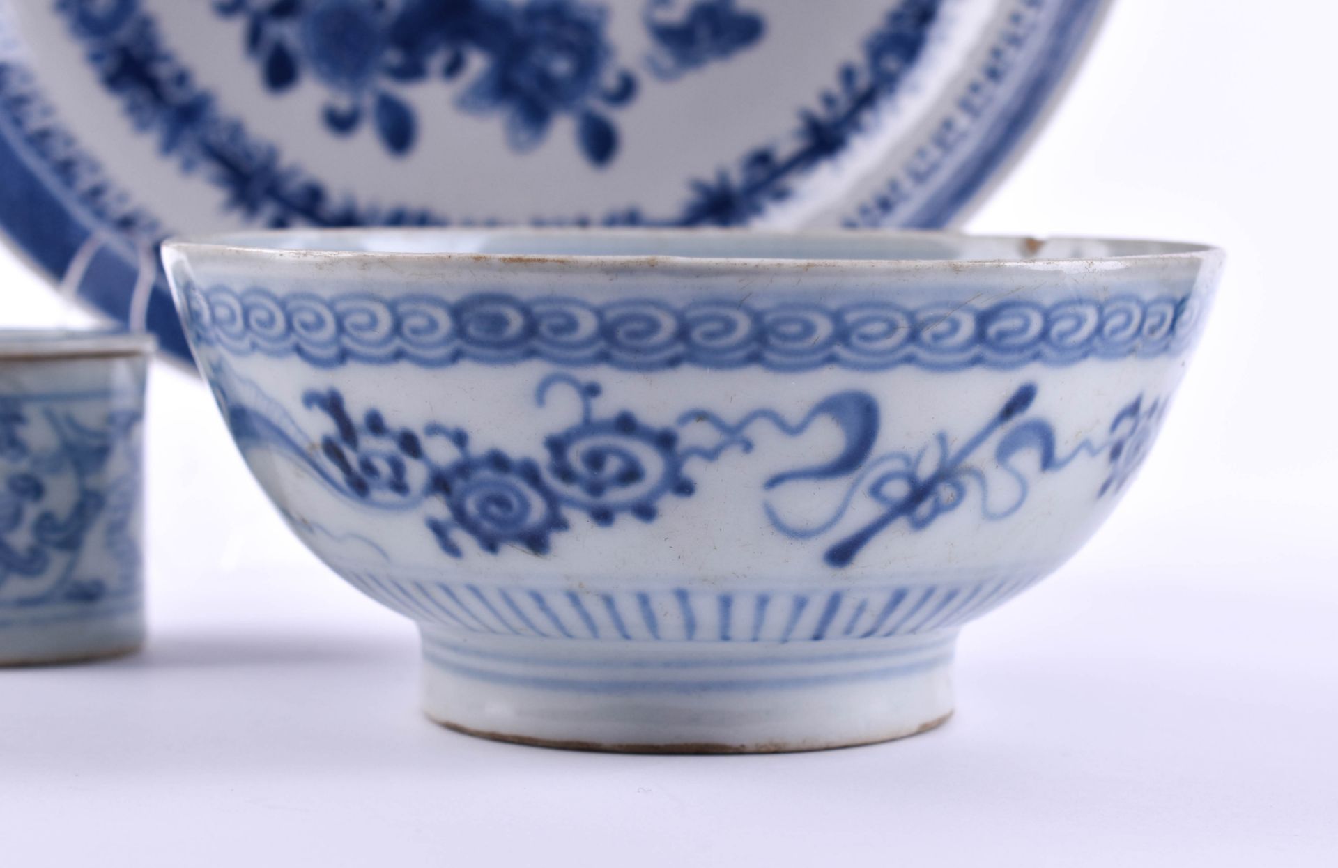 A group of porcelain Asian China Qing period - Image 2 of 5