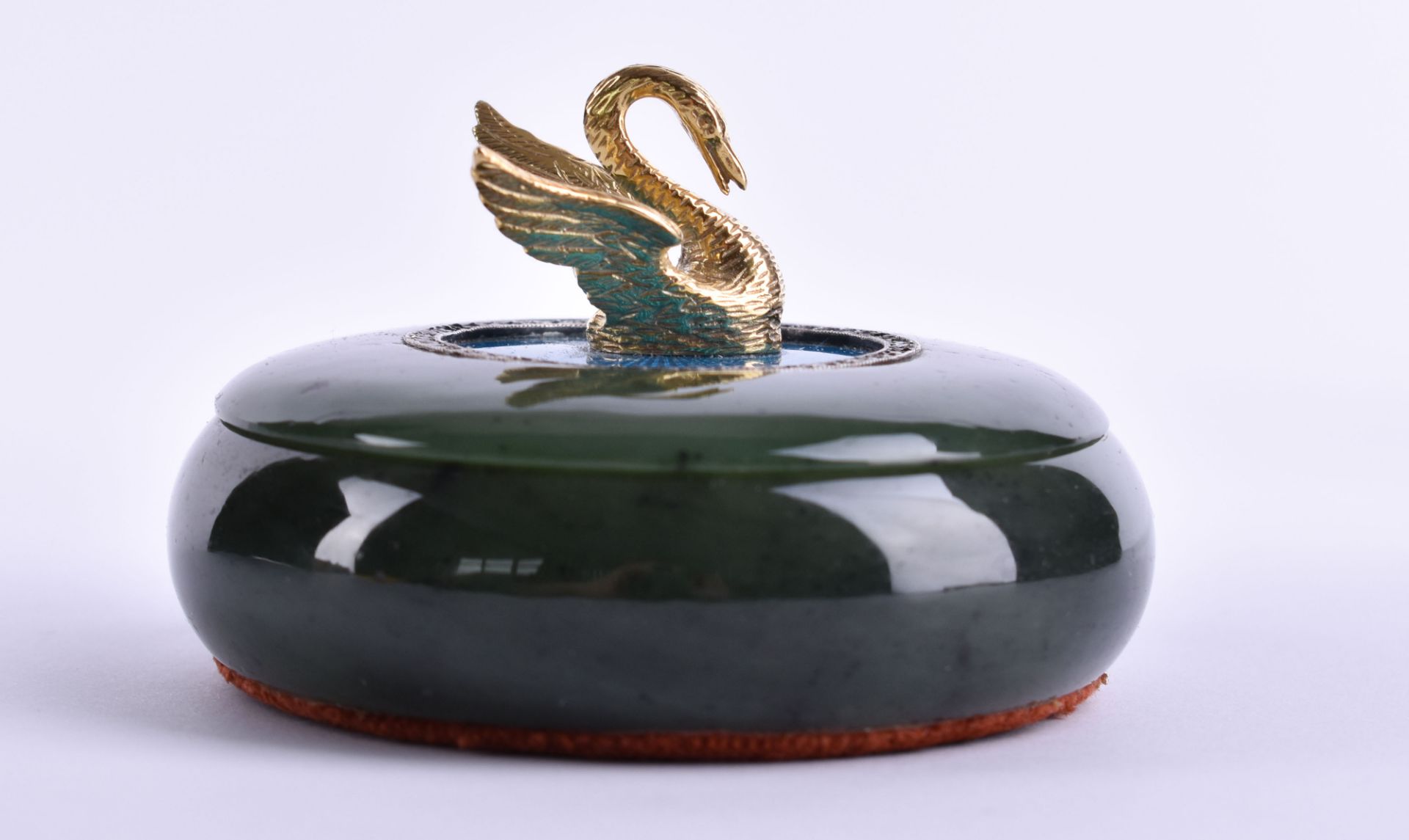 Nephrite jade lidded box Russia