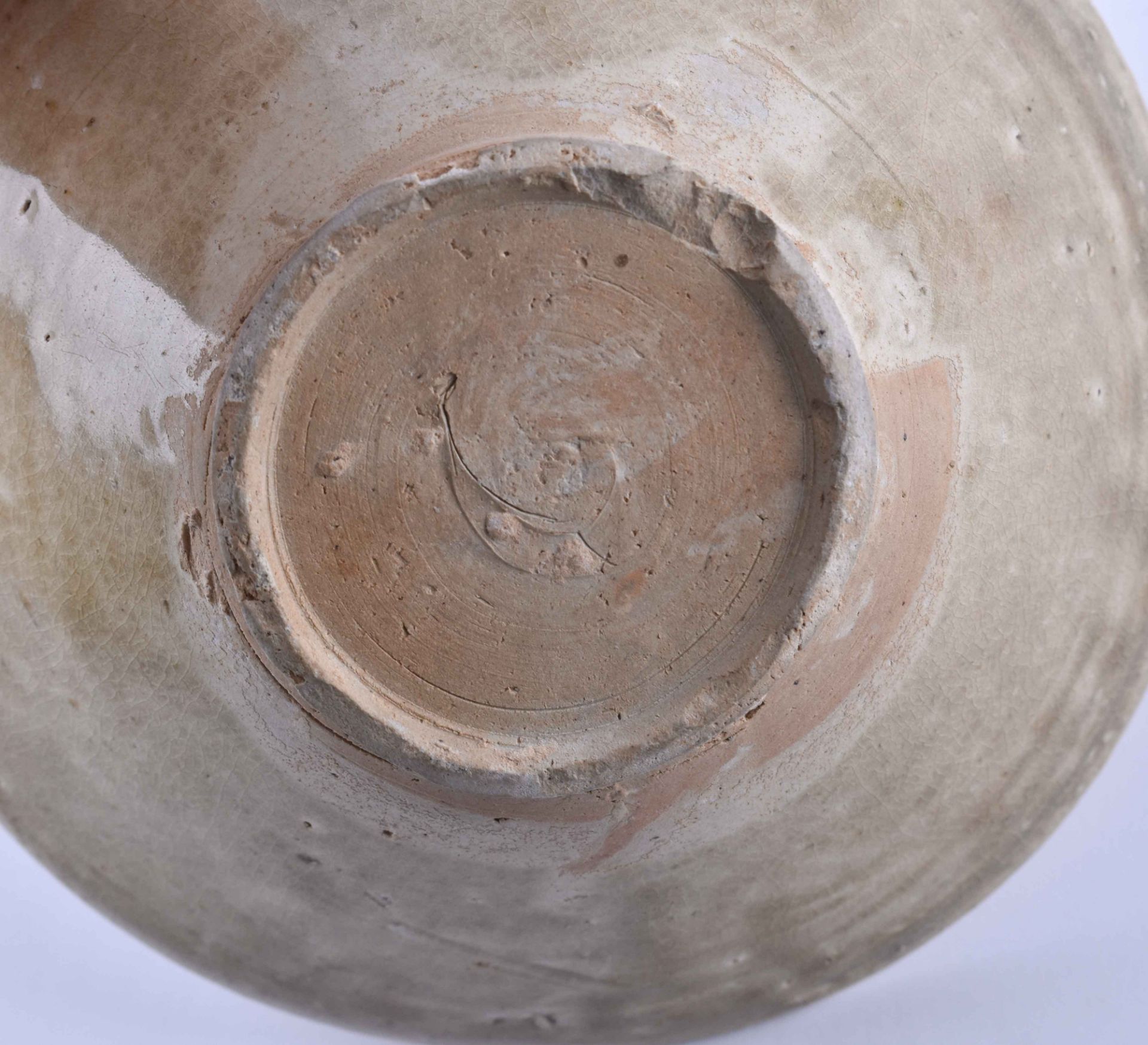 Bowl Vietnam Tran dynasty 12th-14th century - Bild 5 aus 5