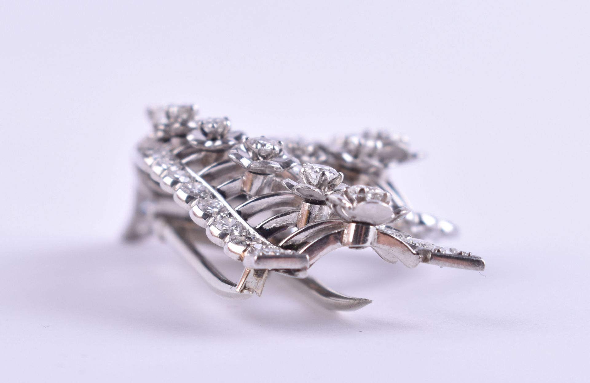 Ladies diamond brooch Cartier - Image 3 of 8