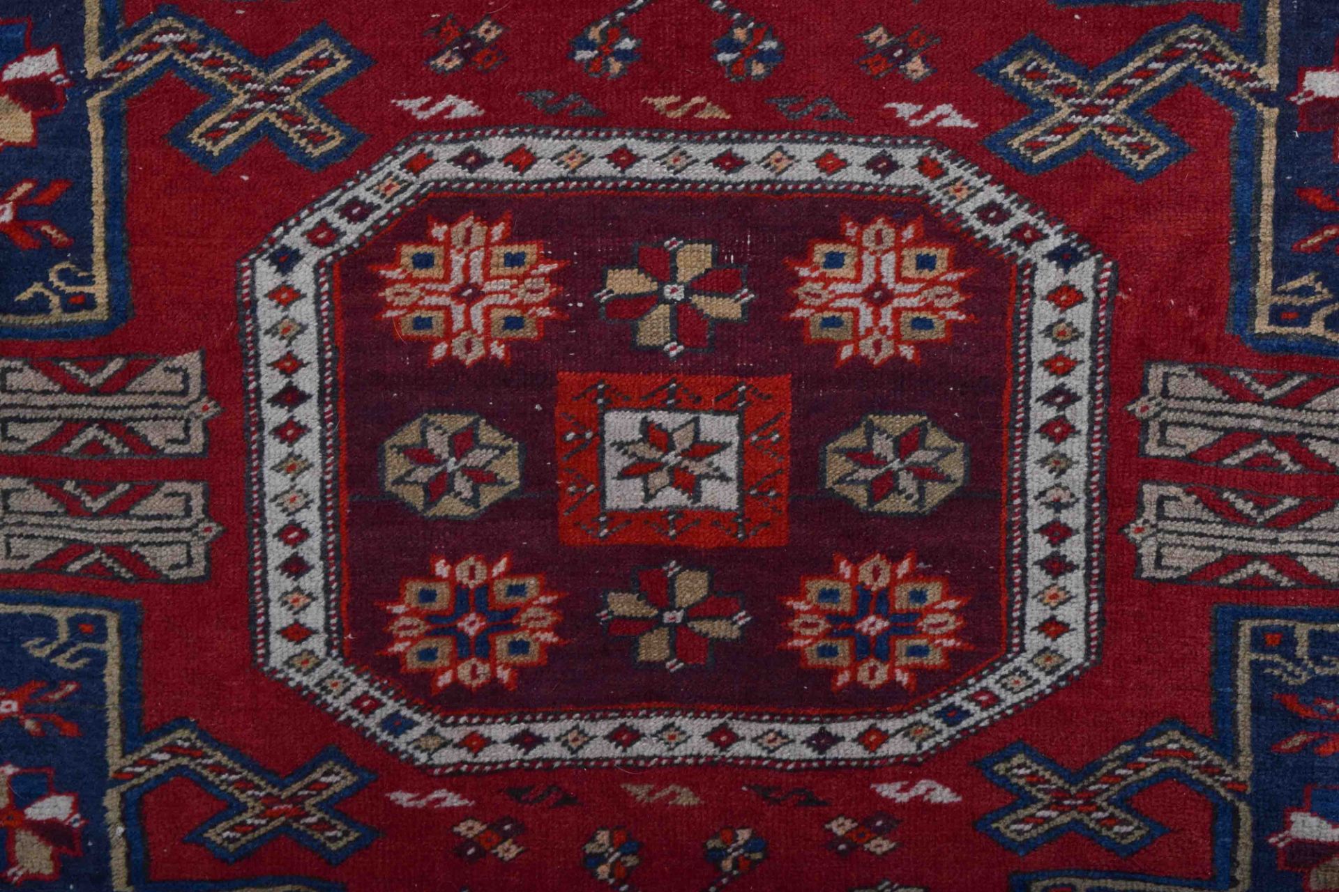 Old oriental carpet - Image 2 of 2