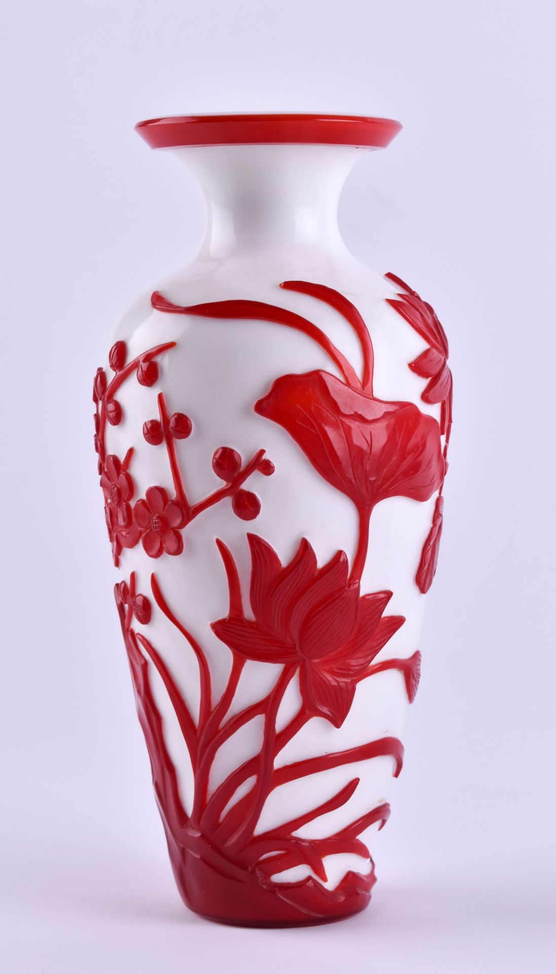  Overlay glass vase China 20th century - Image 2 of 6