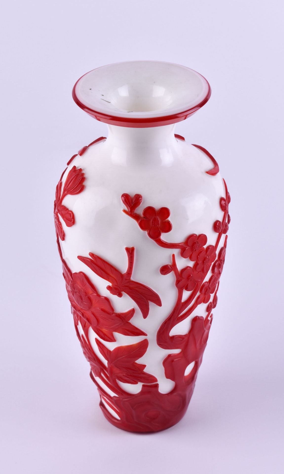  Overlay glass vase China 20th century - Image 5 of 6