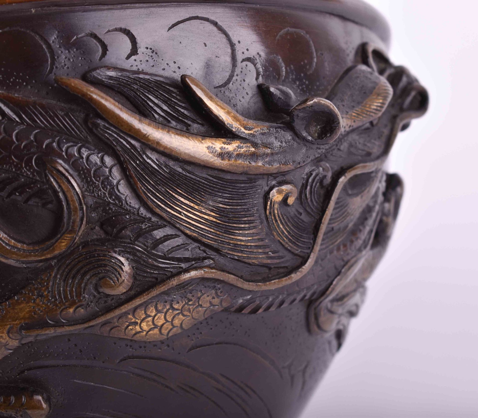  Bronze vessel from Japan Meiji period - Image 6 of 7