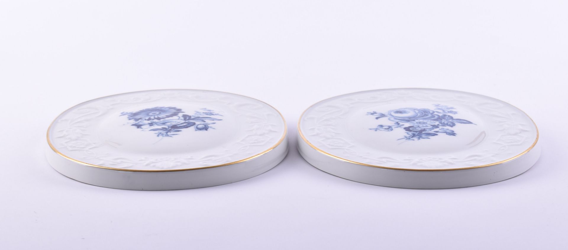 Pair of porcelain picture plates - Image 2 of 4