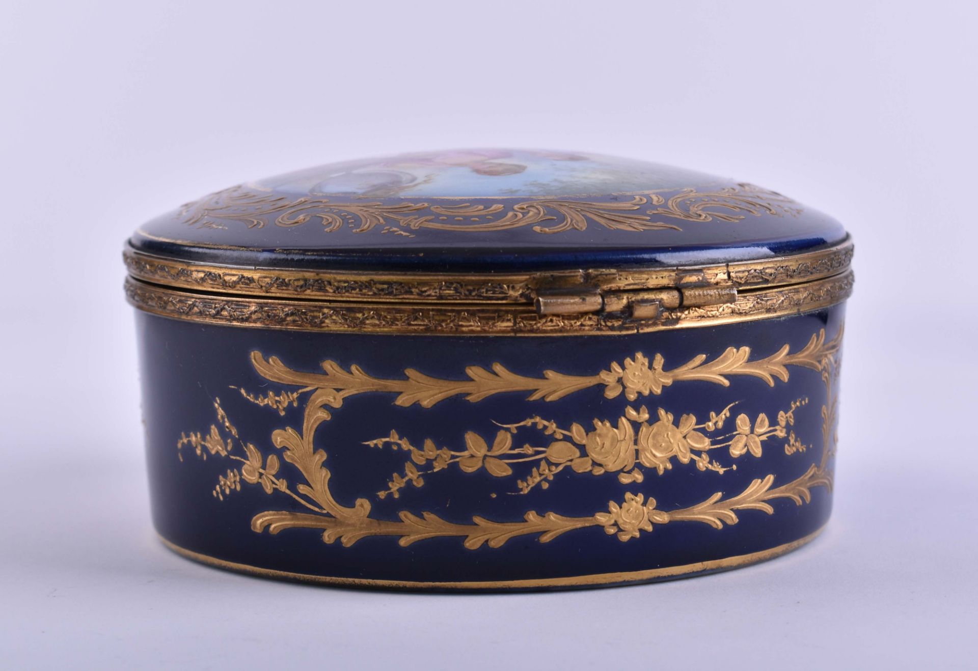  Porcelain cover box Sevres - Image 5 of 6