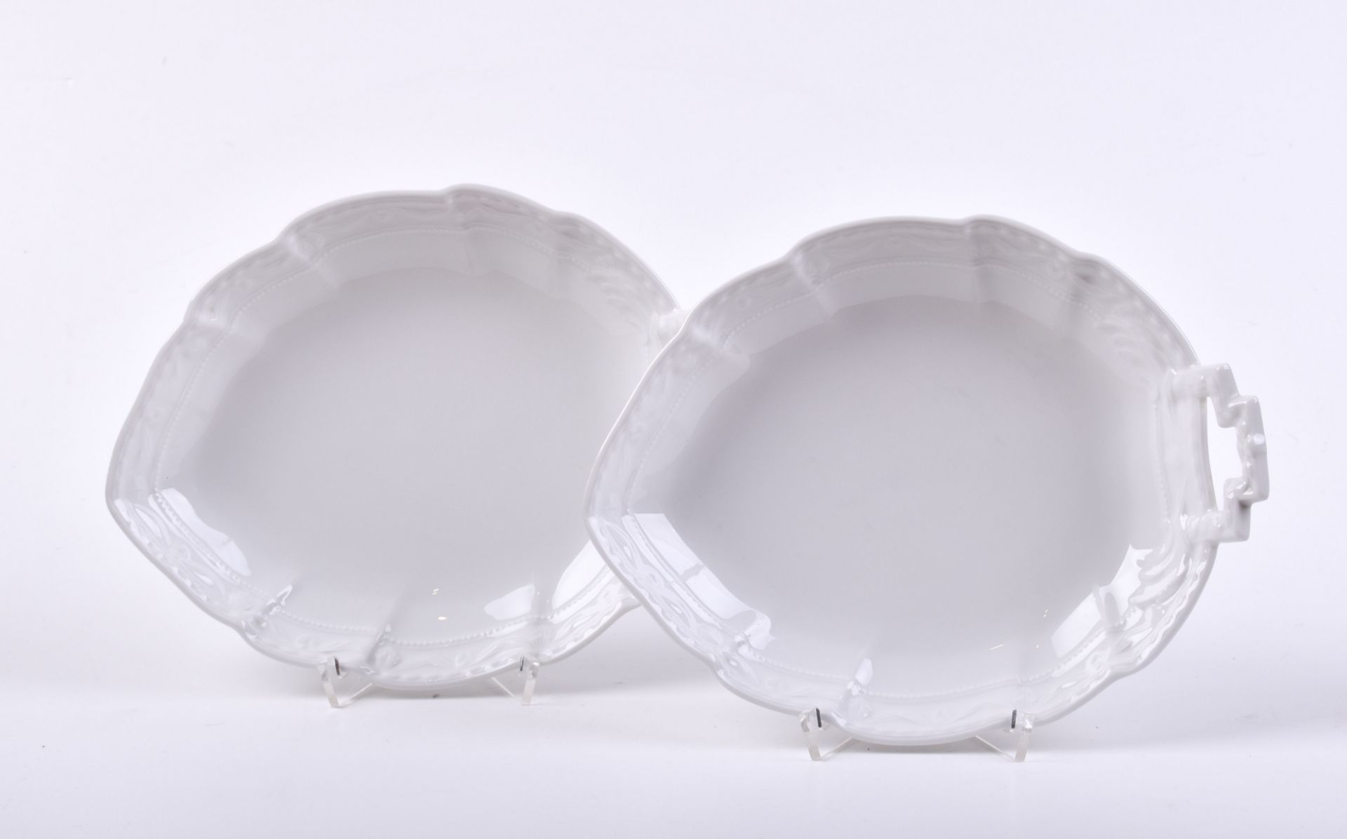  Pair of leaf bowls KPM Kurland