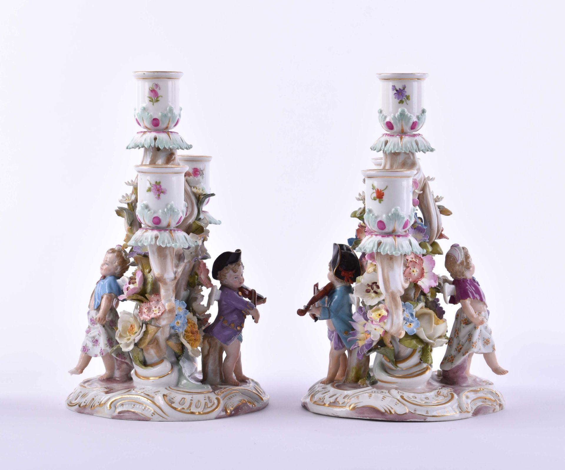  figural pair of candlesticks Meissen 19th century - Image 2 of 7