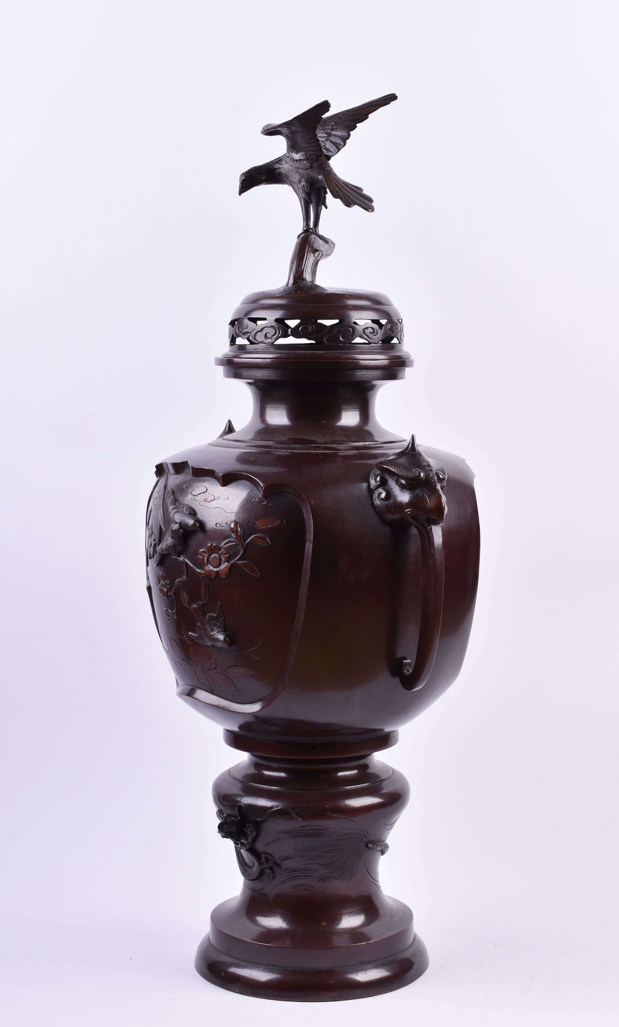  Lid vase Japan Meiji period - Image 4 of 12