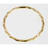 Armreif GG 585punziert Gelbgold 585 (14 Karat), ca. 3,4 Gramm, Armreig in gedrehter Sc