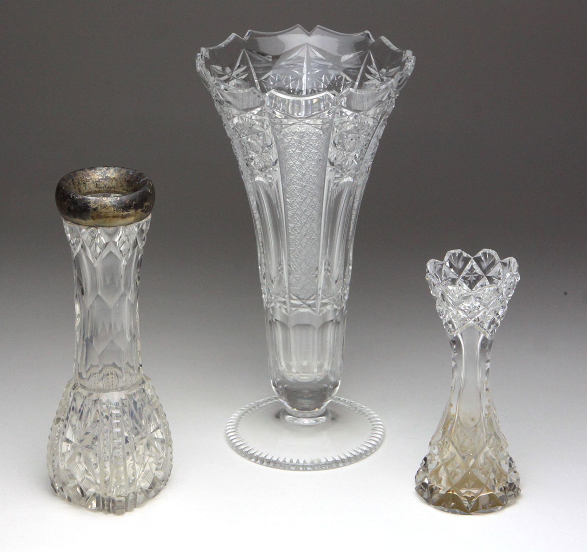 Kristall Vase mit Silberrand u.a.farbloses Kristallglas mundgeblasen u. von Hand besch