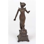 DamenfigurBronzeguß, Uhrenständer in Form einer Dame mit hochgestecktem Haar u. lang