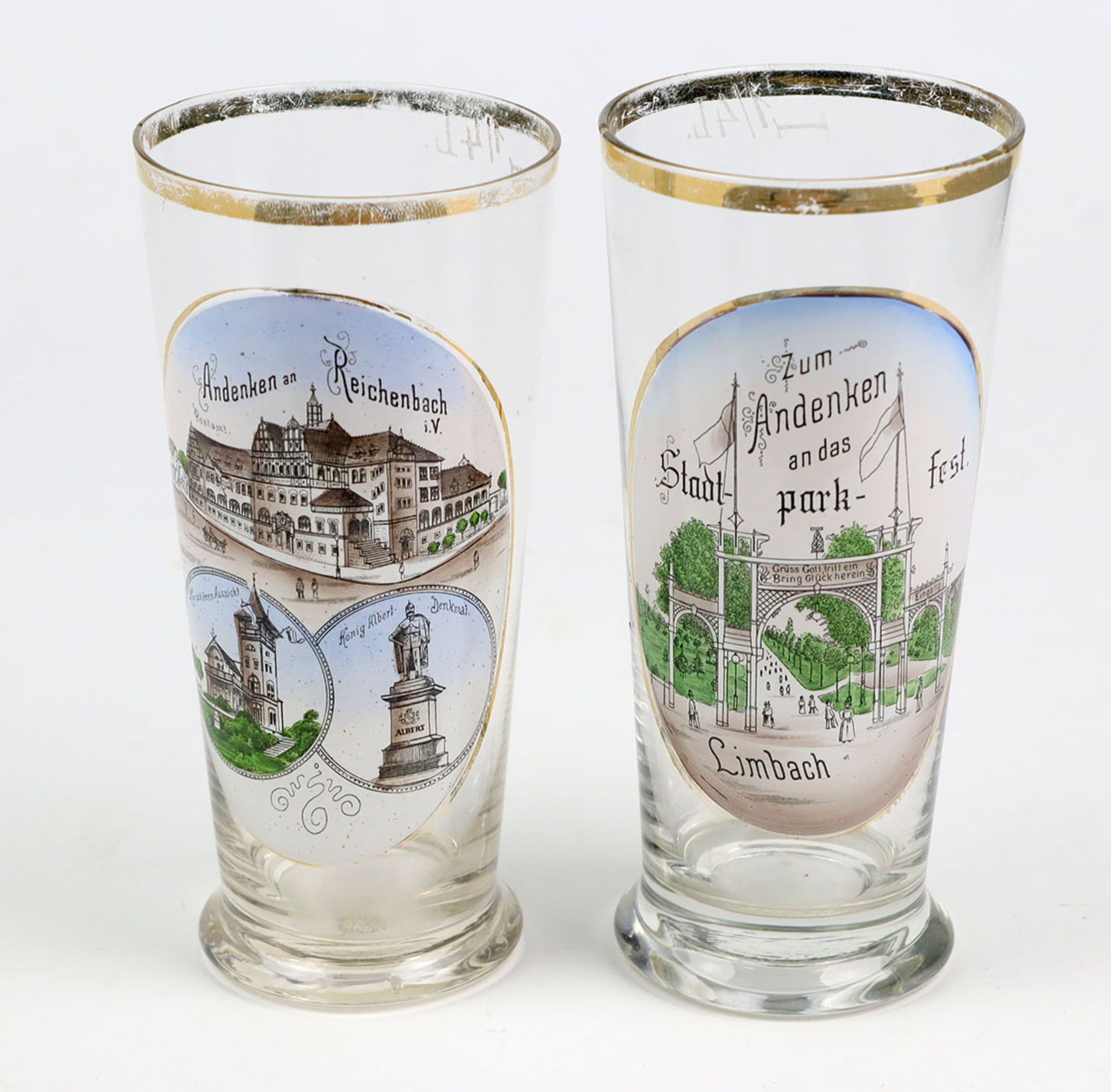 2 Andenkengläser um 1900farbloses Glas in konischer Form auf Rundfuß, Schauseite je