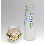 2 Jugendstil Vasen um 1910farbloses Glas mundgeblasen, teils geschnittener Boden u. be