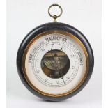 Barometer 1920er Jahrerunder Eichenholzkorpus, schwarze deutschsprachige Beschriftung