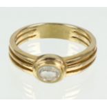 Zirkonia Ring GG 375punziert Gelbgold 375 (9 Karat), ca. 3,6 Gramm, fast umlaufend 3-f
