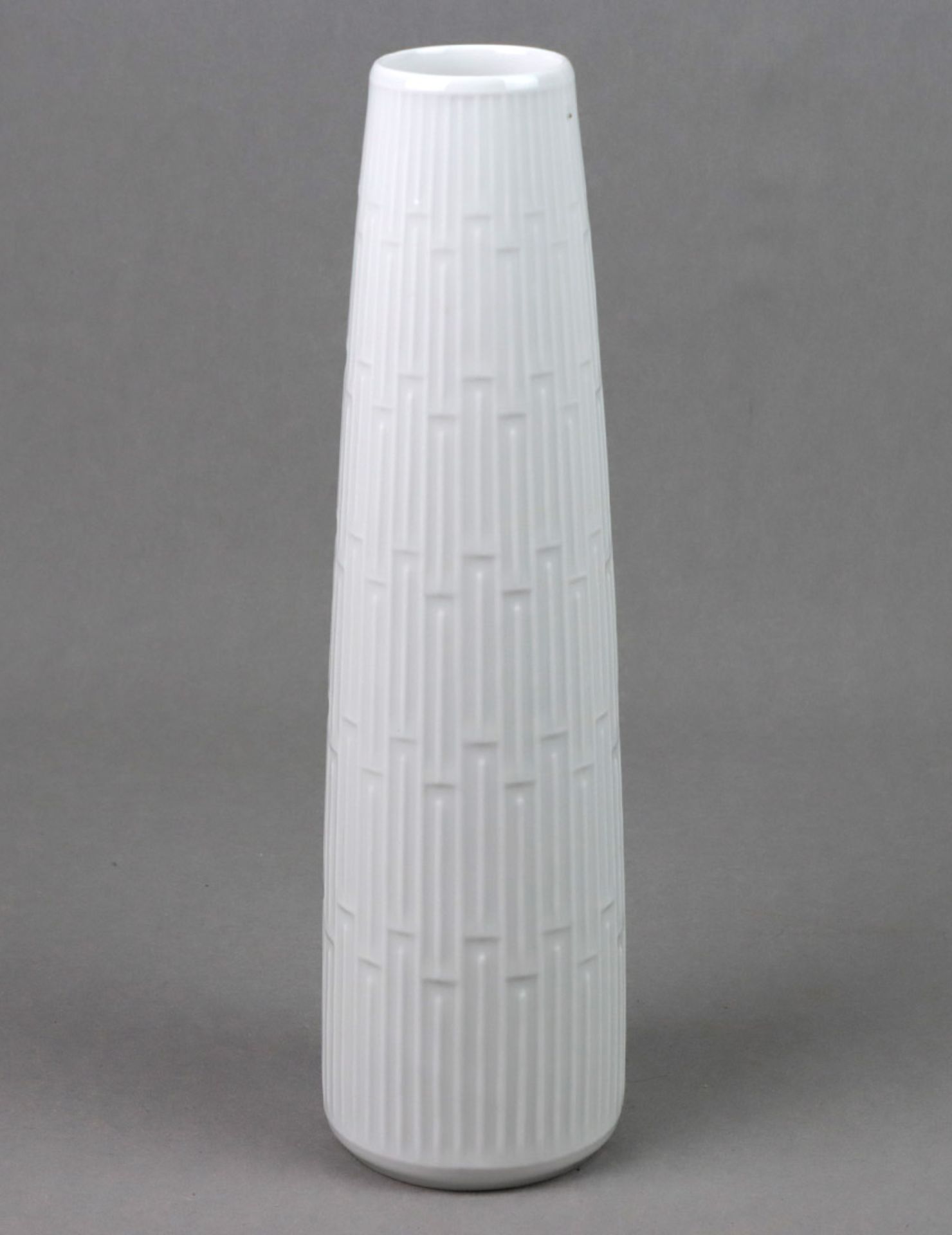 Meissen Struktur Vase Entwurf Hans Merz Porzellan mit unterglasurblauer Schwertermarke