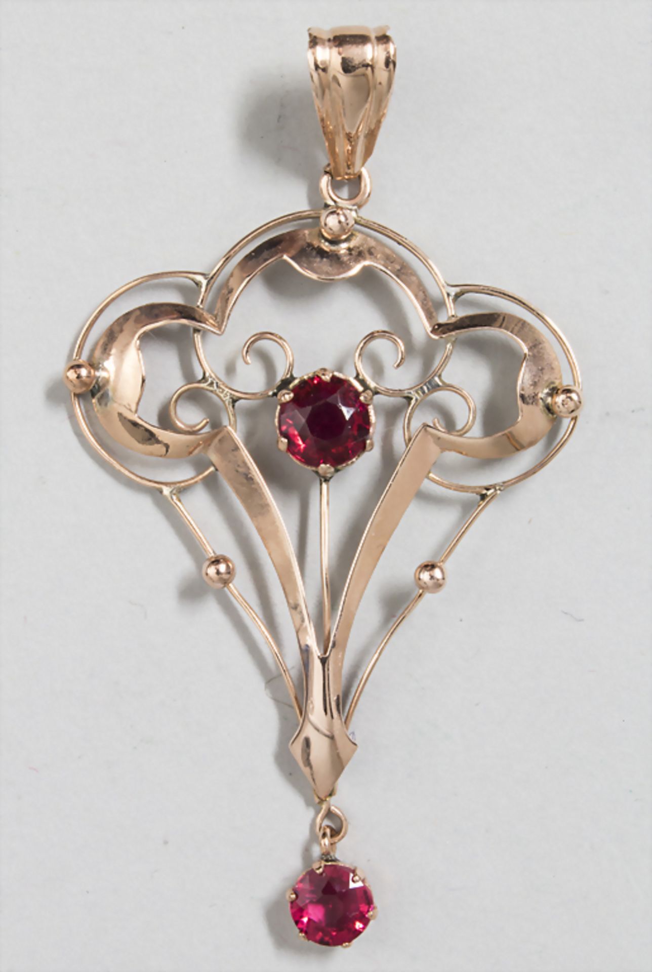 Jugendstil Anhänger / An Art Nouveau pendant, England, um 1900Material: Roségold, ro