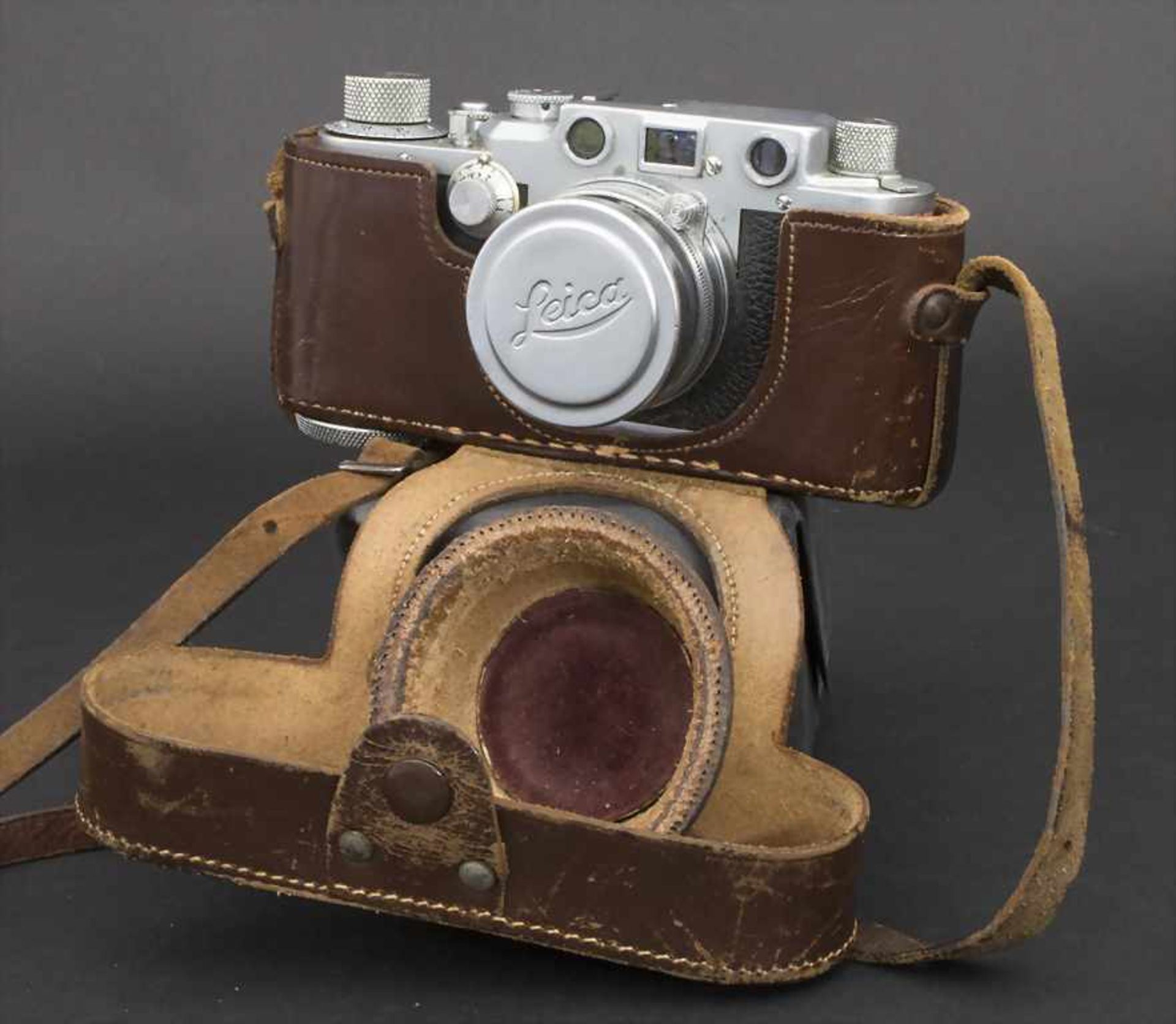 Leica, Ernst Leitz GmbH, WetzlarKamera Nr. 422612, Objektiv f=5cm 1:2 Nr. 629832.Z