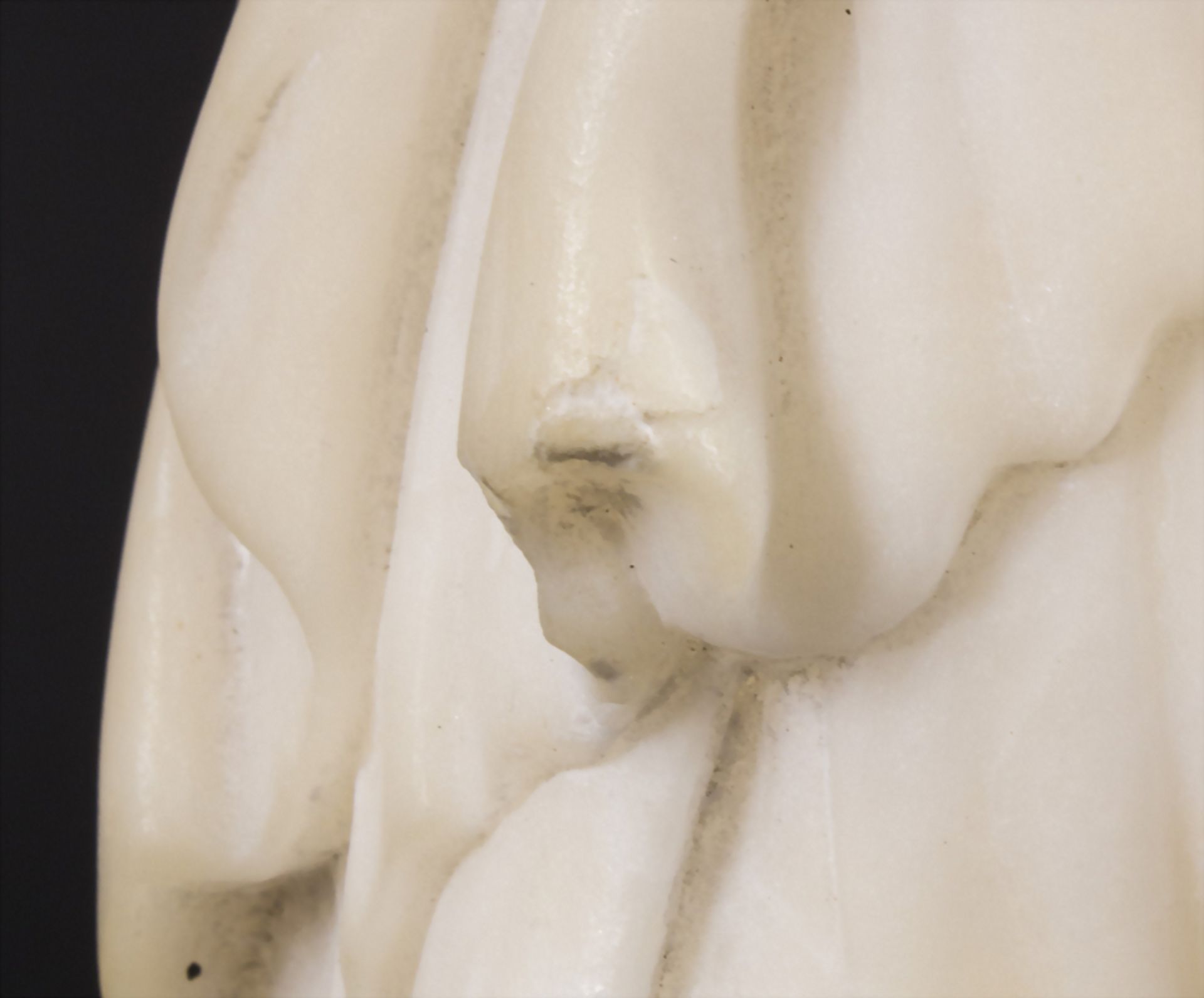 Alabaster Figur / An alabaster sculpture, Italien, um 1900Material: Alabaster,Höh - Image 8 of 11