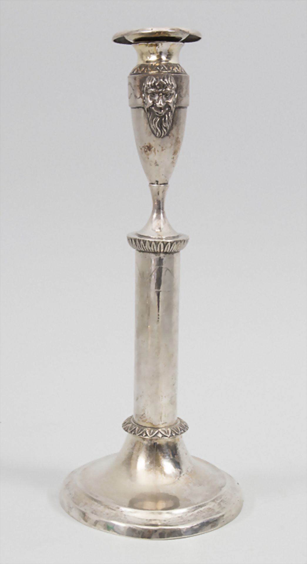 Paar Empire Kerzenleuchter / A pair of silver candlesticks, Wilhelm Hessenberg, Frankfurt am Mai - Image 4 of 19